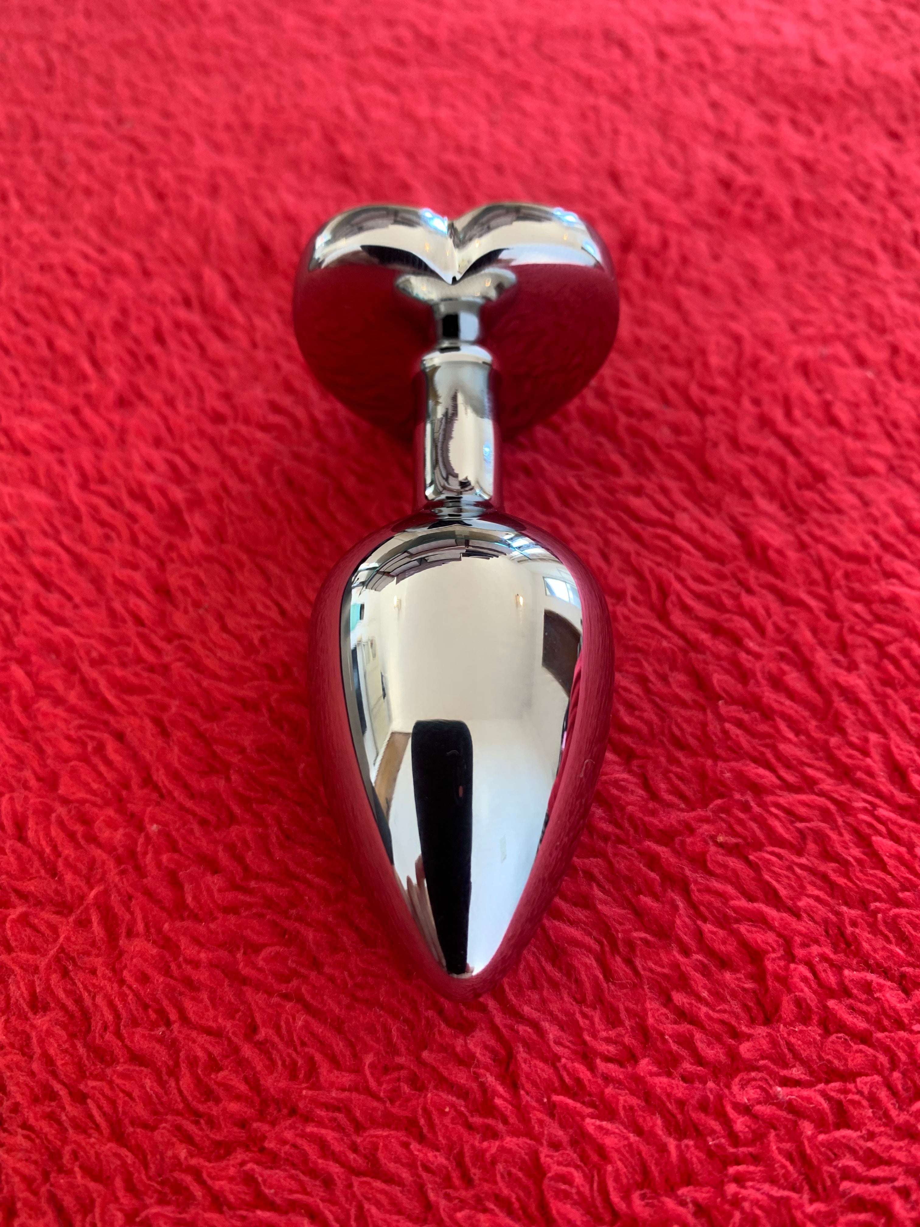 Calcinha Love + Plug Anal Pedra Negra em Formato Coração